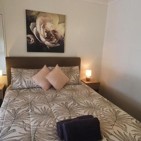Bargara Motor Inn - Pet Friendly מראה חיצוני תמונה