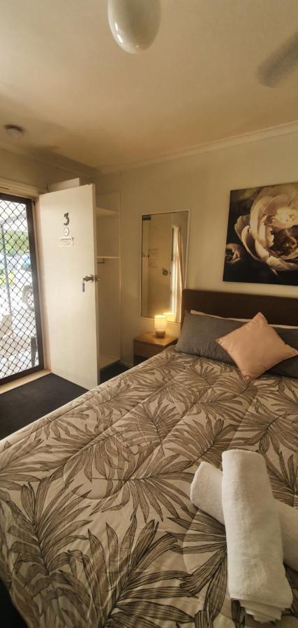 Bargara Motor Inn - Pet Friendly מראה חיצוני תמונה