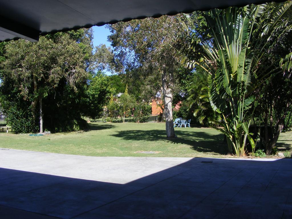 Bargara Motor Inn - Pet Friendly מראה חיצוני תמונה
