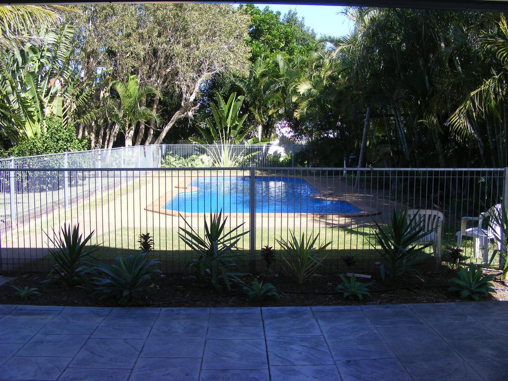 Bargara Motor Inn - Pet Friendly מראה חיצוני תמונה